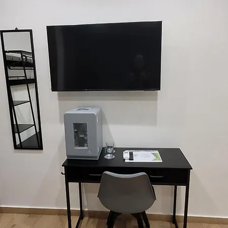 Engi - Marino Bed and Breakfast *